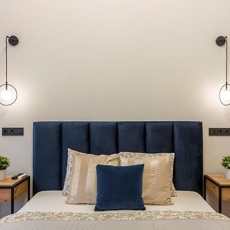 Exclusive New York Residence In The Heart Of Budapest Exterior foto